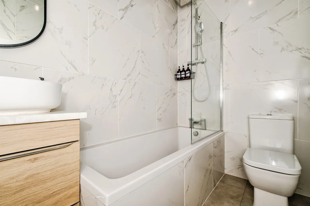 Grand Avenue, Worthing, BN11, photo 8