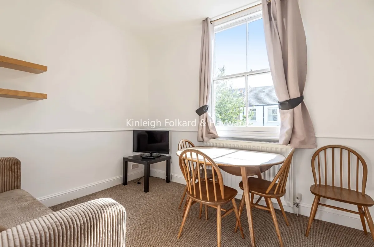 Tynemouth Road, Mitcham, Surrey, CR4, photo 5