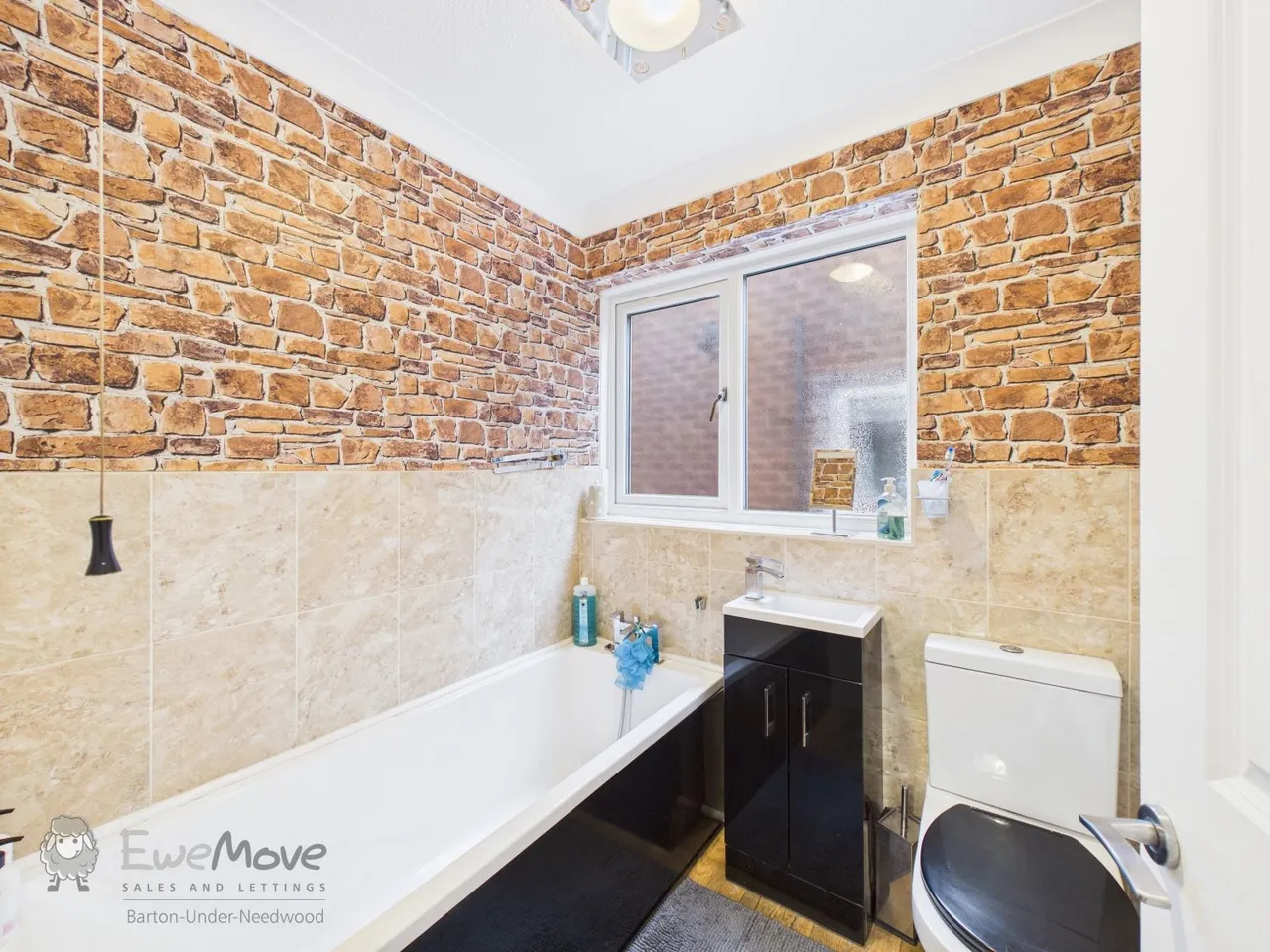 Ferrers Road, Yoxall, DE13, photo 15