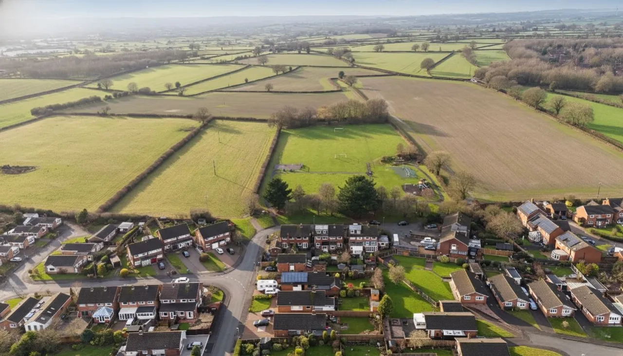Ferrers Road, Yoxall, DE13, photo 17