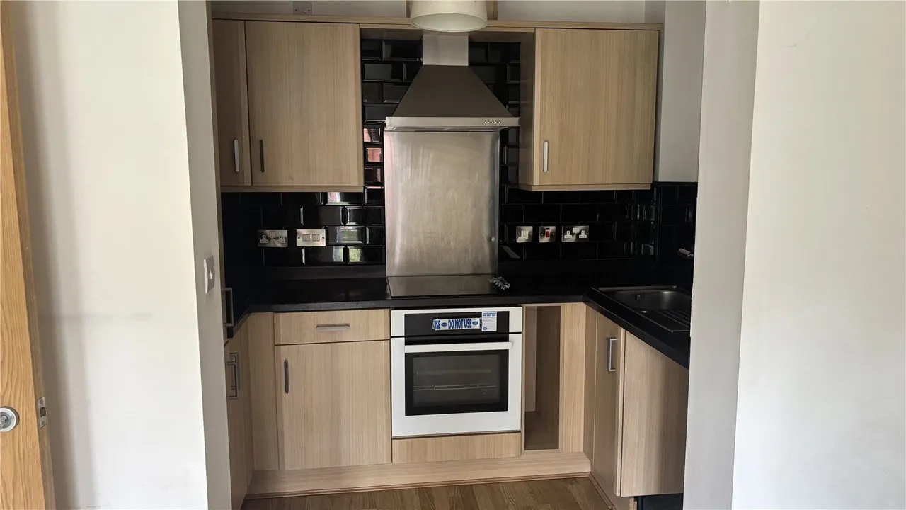 2 bed flat for sale, Bolton Road, Westhoughton, BL5