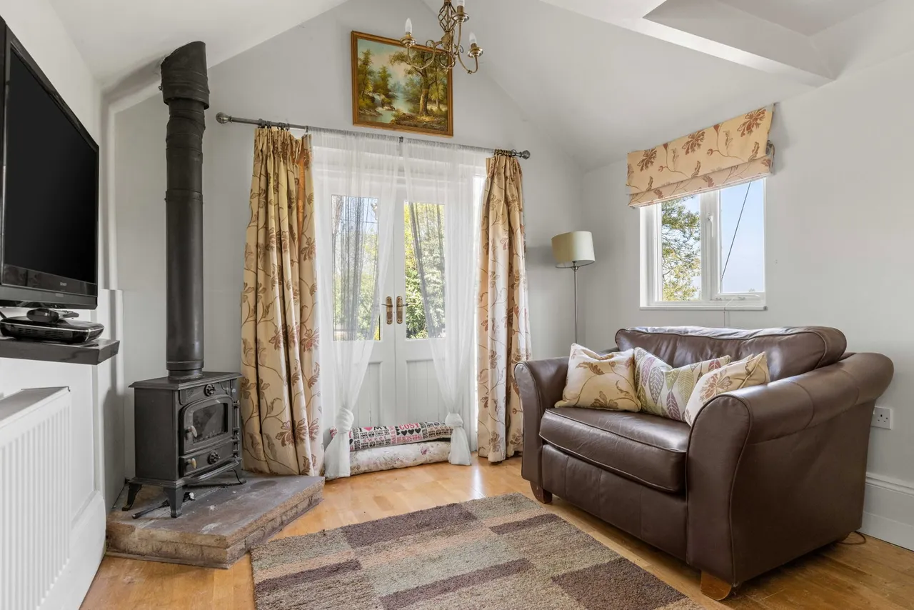 Stonehill Road, Roxwell, CM1, photo 29