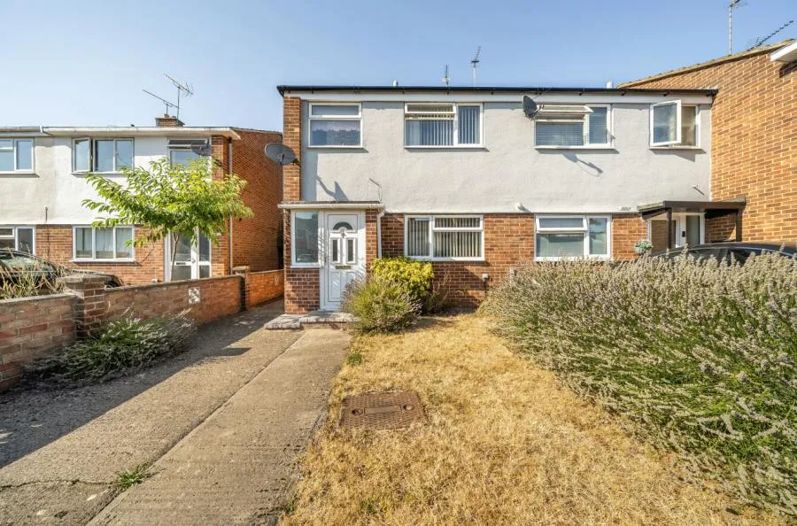 3 bed house for sale, Chichester Close, Bicester, OX26