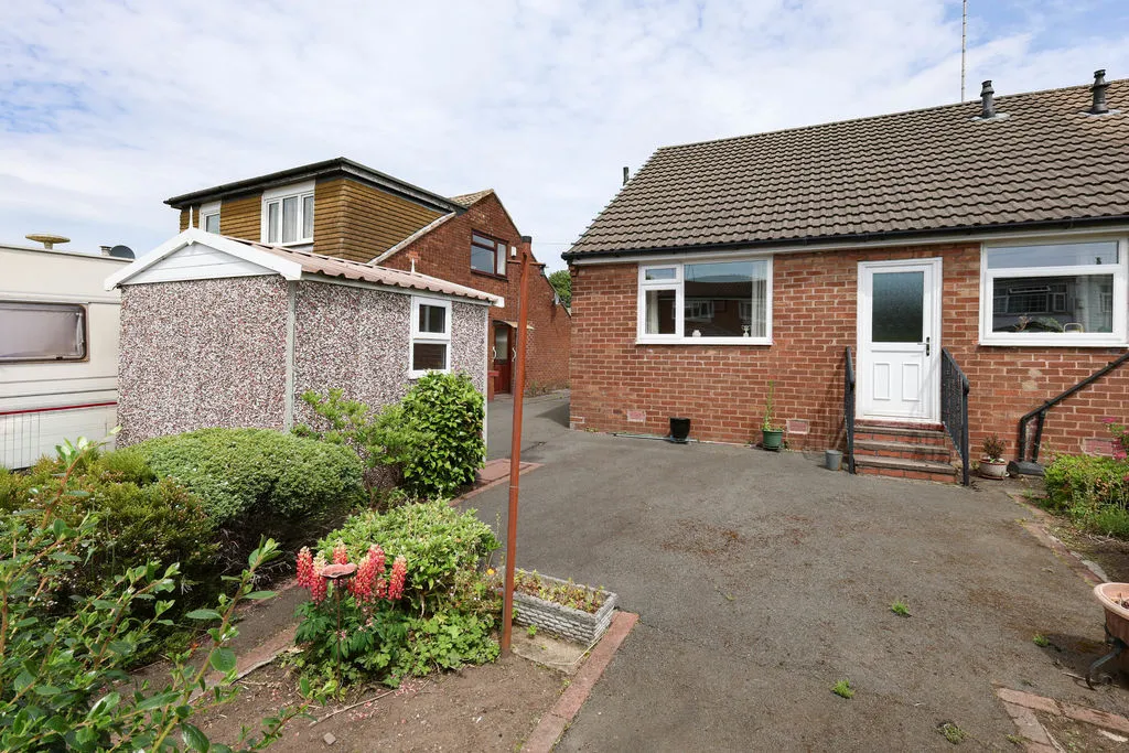 Marland Hill Road, Rochdale OL11 4PQ, photo 16
