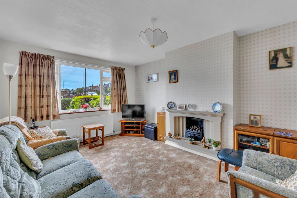 Marland Hill Road, Rochdale OL11 4PQ, photo 4