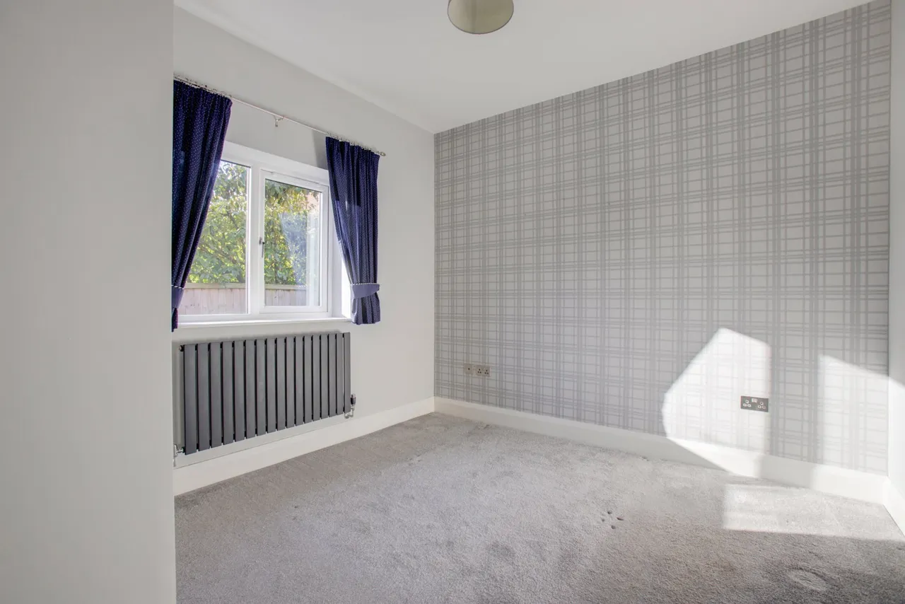 Cliff Drive, Radcliffe-on-Trent, NG12, photo 19