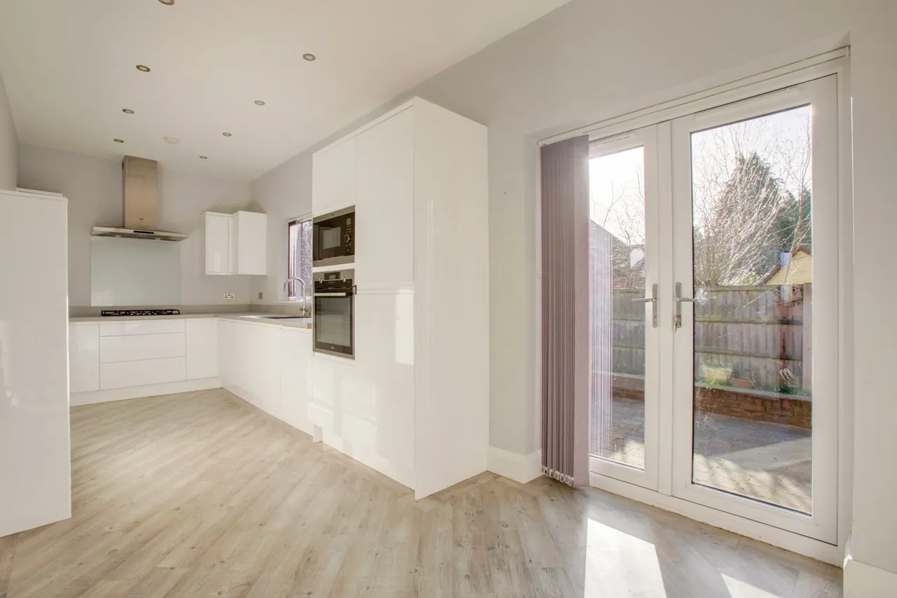 Cliff Drive, Radcliffe-on-Trent, NG12, photo 5