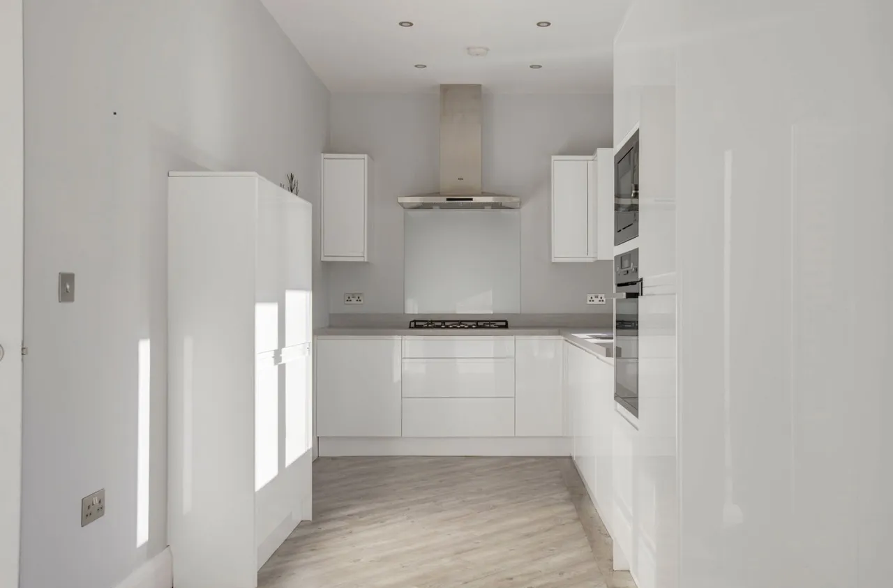 Cliff Drive, Radcliffe-on-Trent, NG12, photo 8
