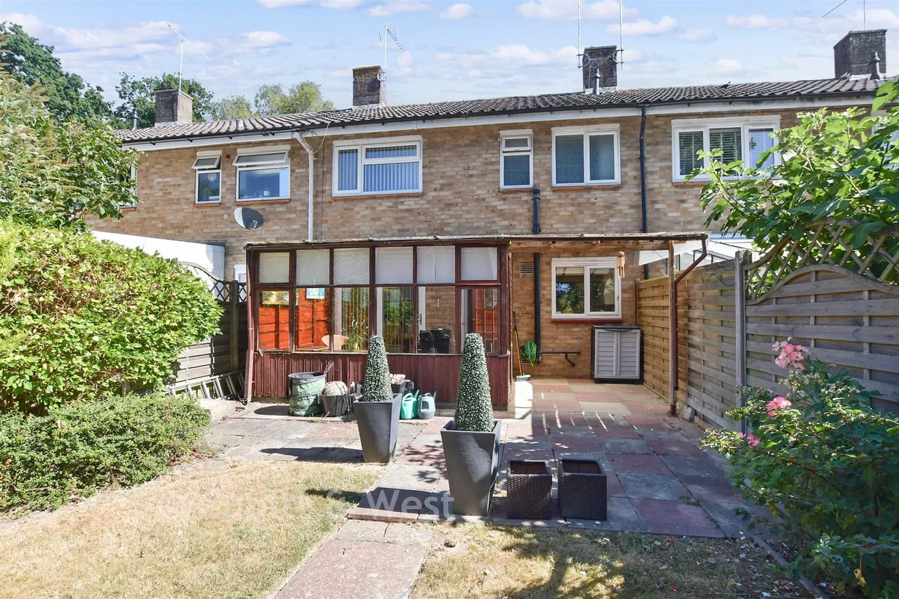 Covert Close, Crawley, RH10, photo 15