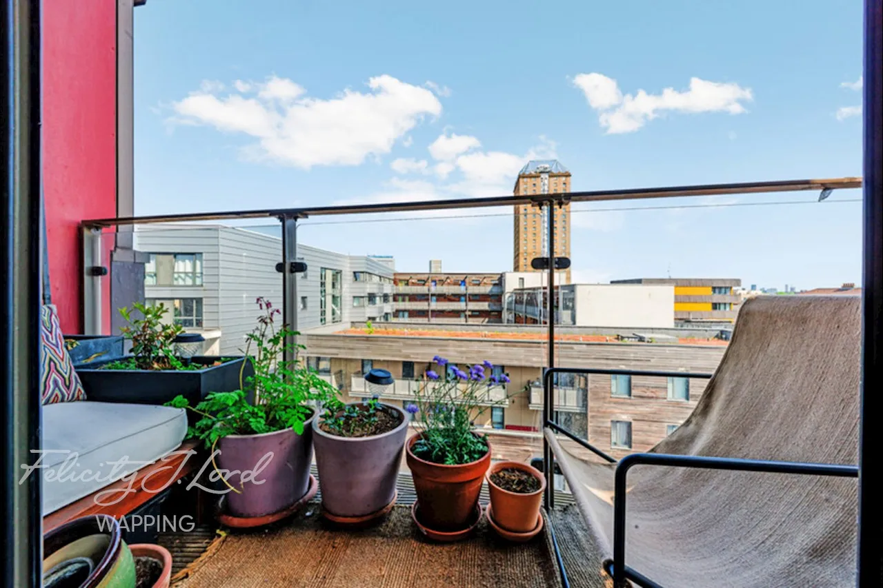 Spencer Way, London, E1, photo 12