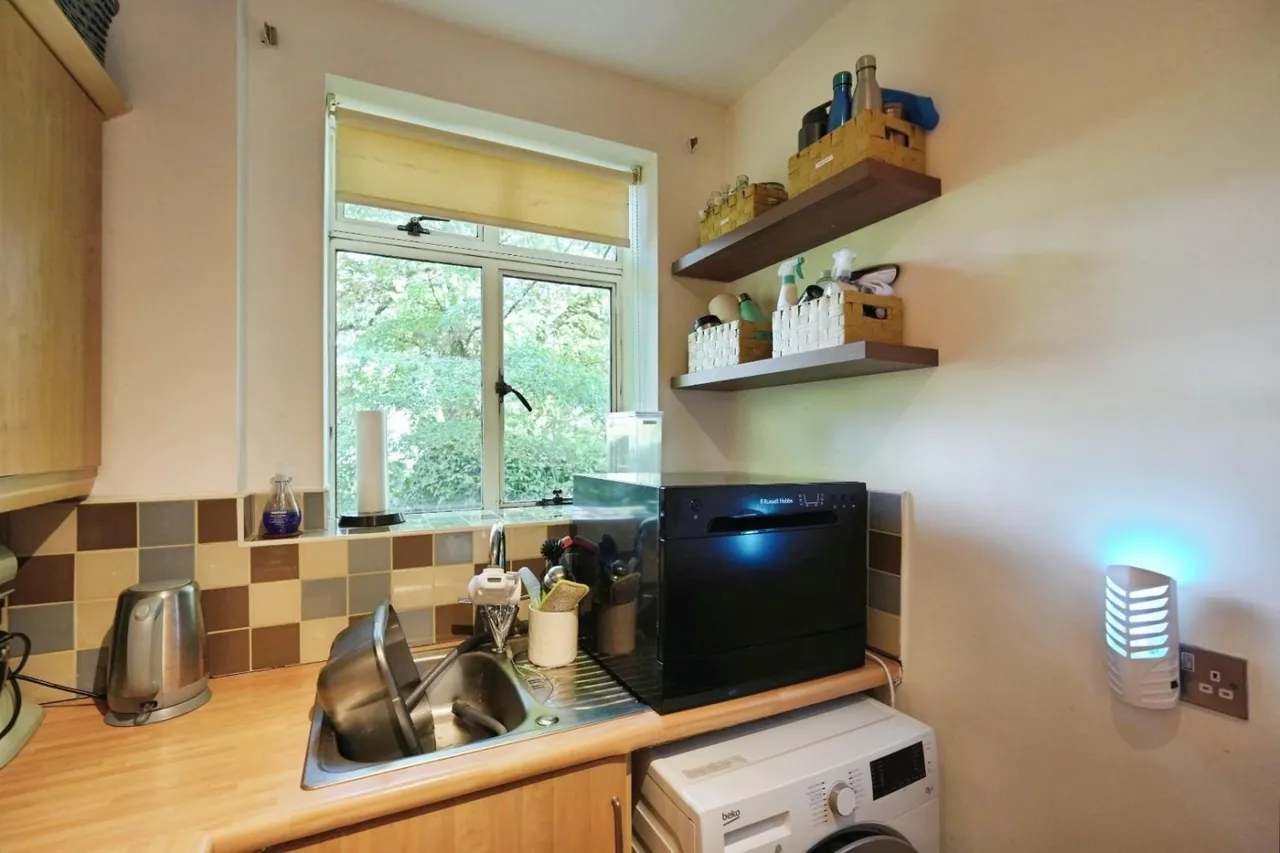 Wilmslow Road, Manchester, M14, photo 11
