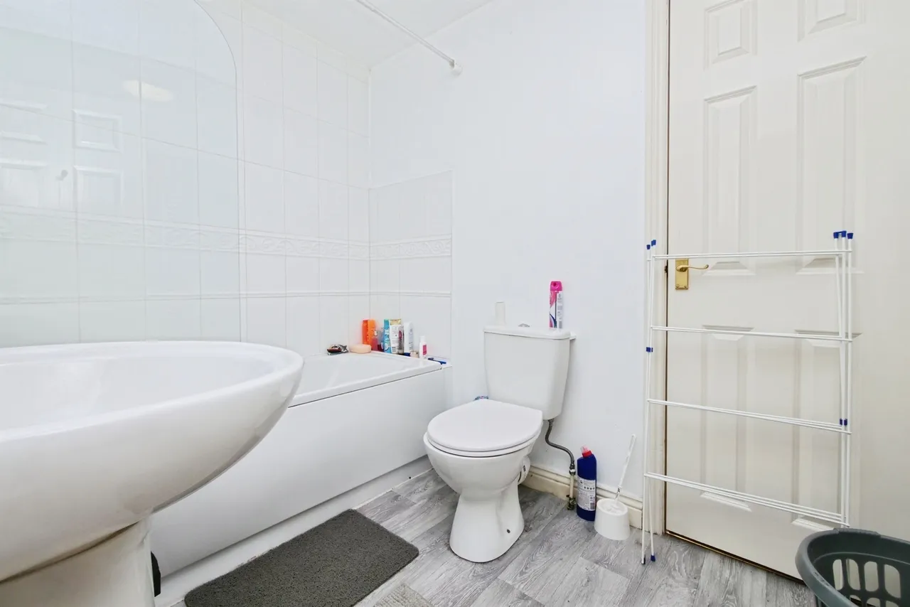 Millfield Avenue, York, photo 10