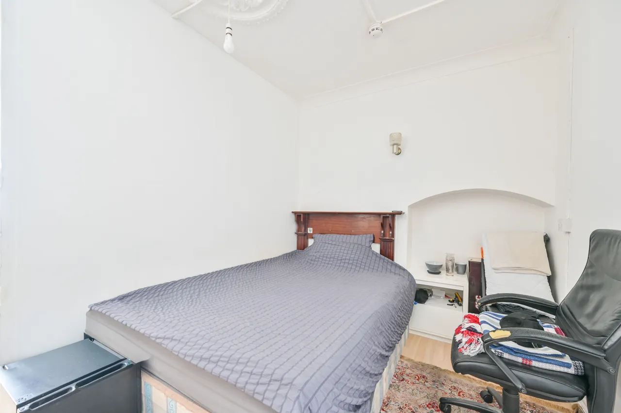 144 Ellesmere Road, London, photo 5