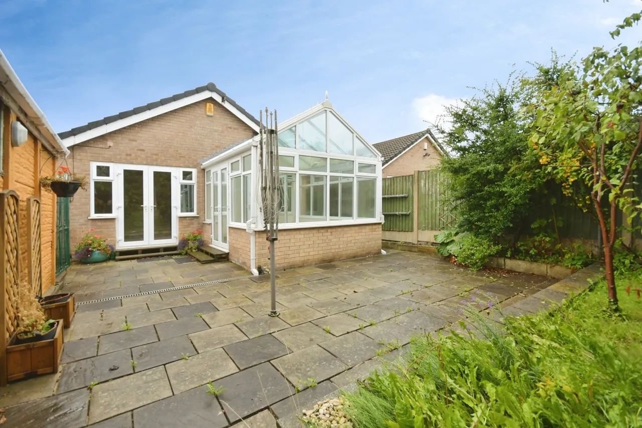 Hucklow Avenue, Inkersall, S43, photo 18