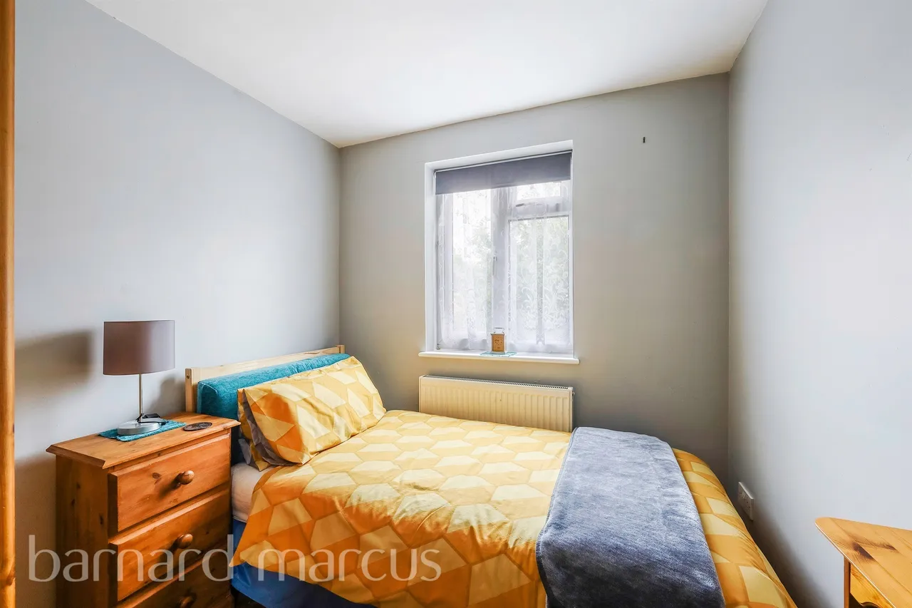 Ifold Road, Redhill, RH1, photo 15