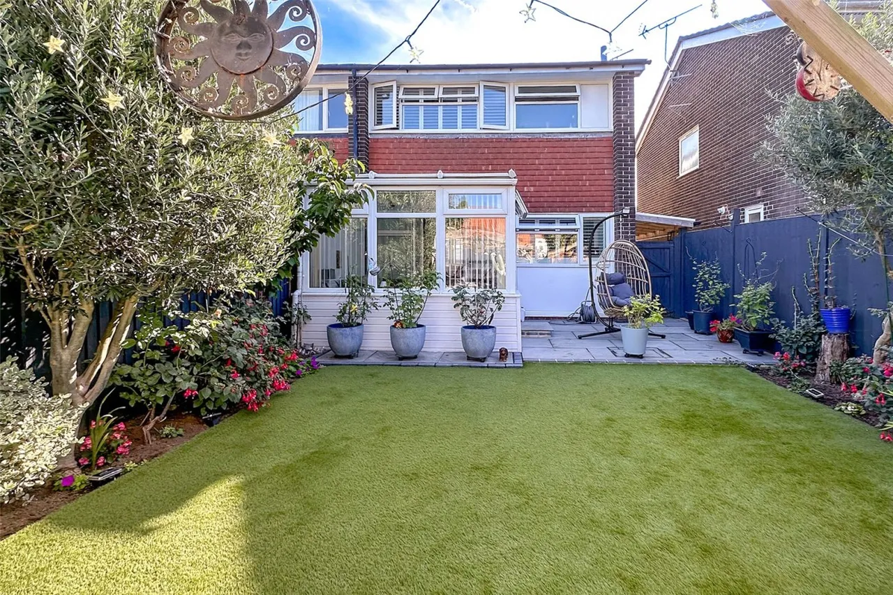 Rustington, Littlehampton, BN16, photo 2