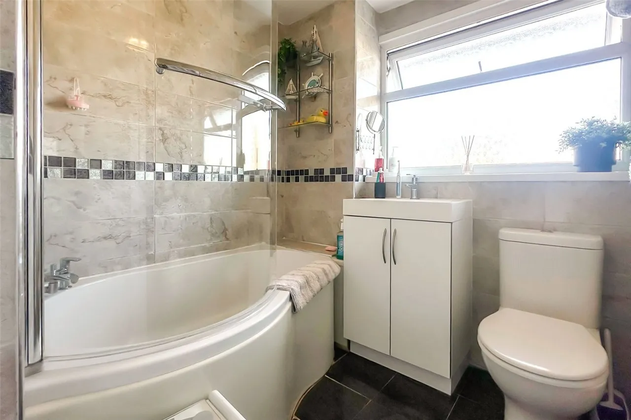 Rustington, Littlehampton, BN16, photo 8