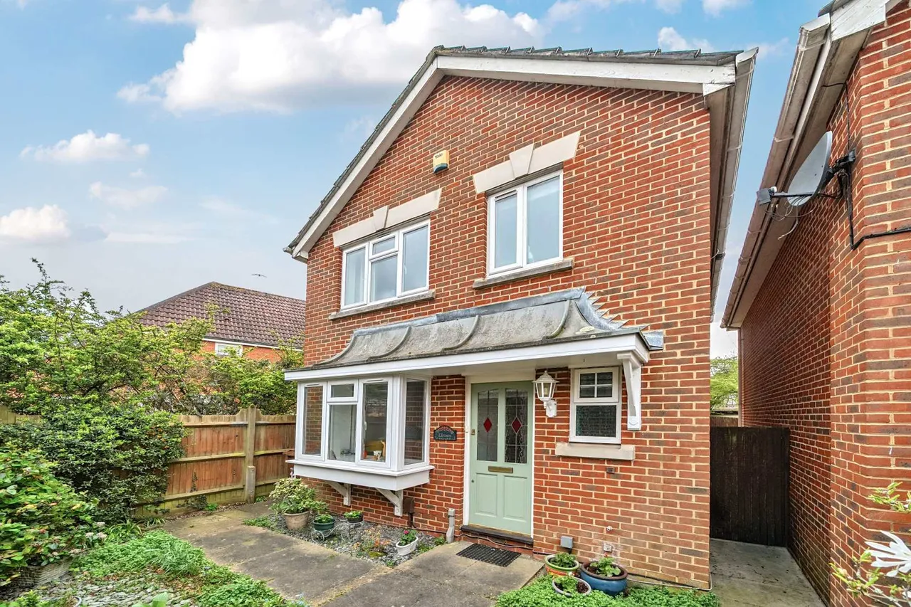 3 bed house for sale — Copse Close, Rochester, Kent, ME1 2RS