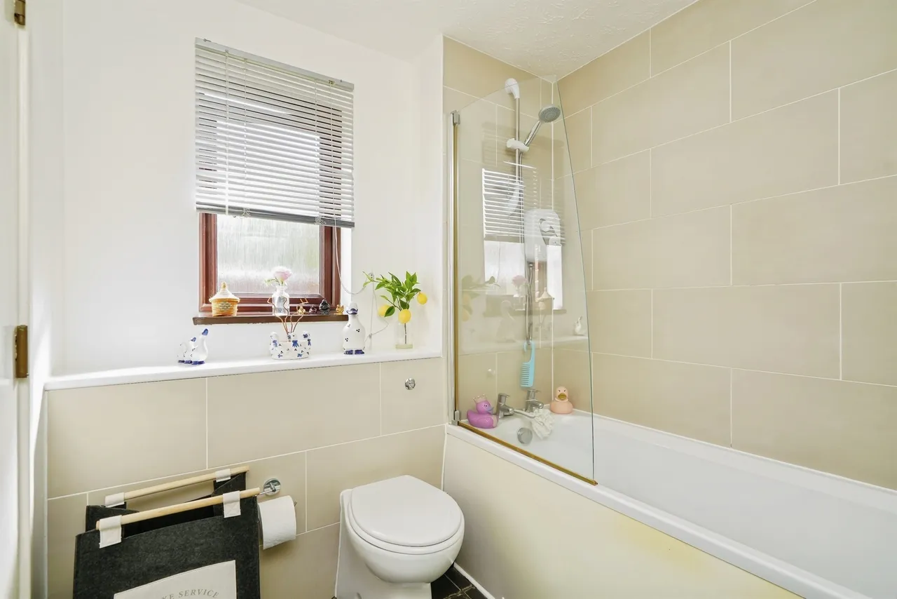 Linacre Close, Didcot, photo 9