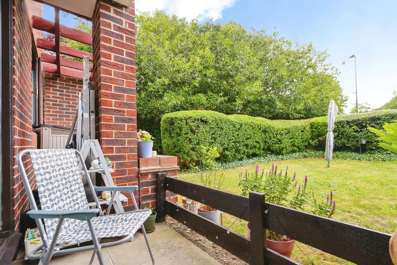 Linacre Close, Didcot, photo 10