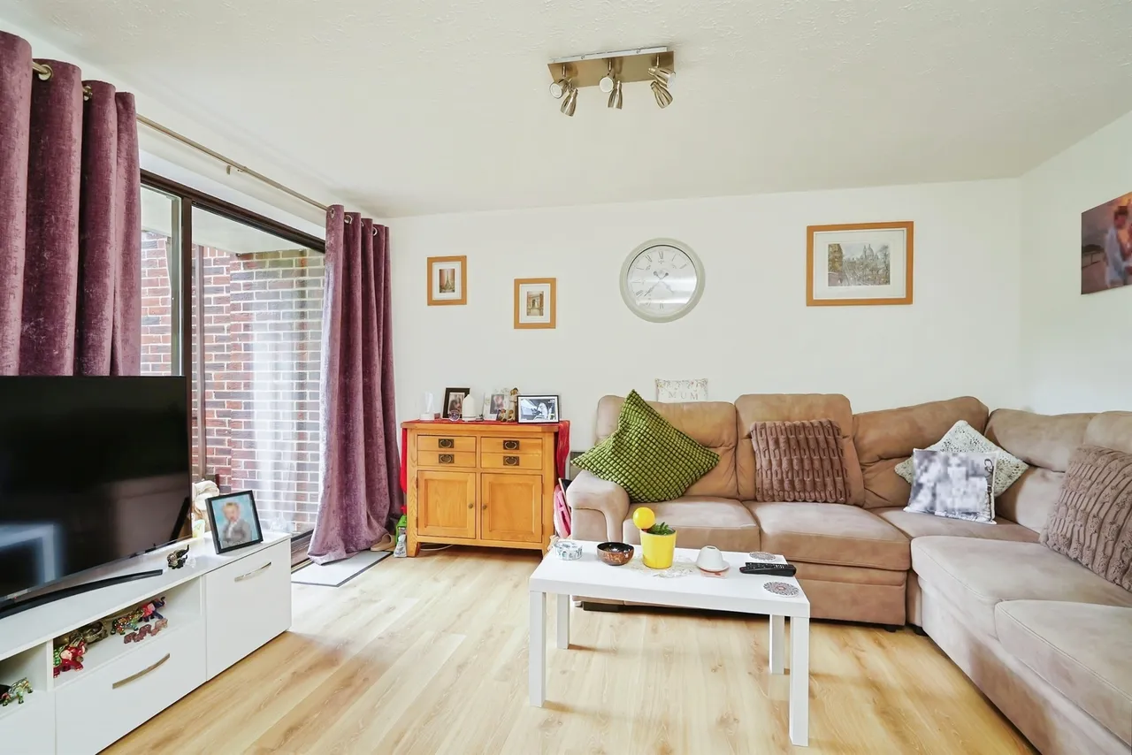 Linacre Close, Didcot, photo 5