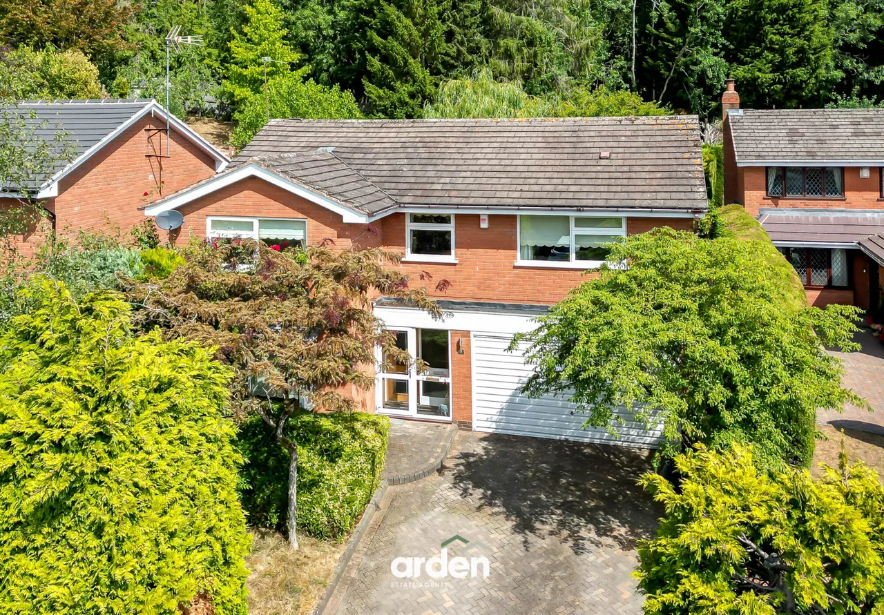 4 bed house for sale, Compton Close, Redditch, B98