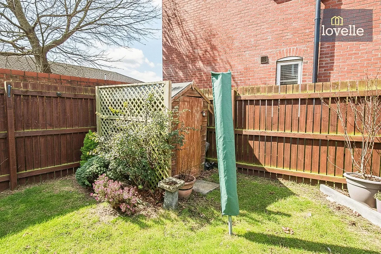 Canal Close, Louth, LN11, photo 18