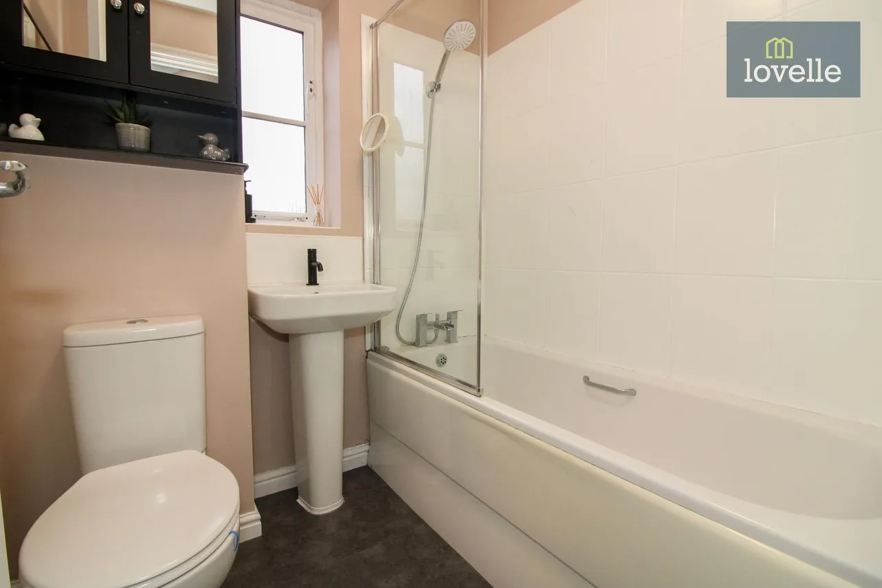 Canal Close, Louth, LN11, photo 15