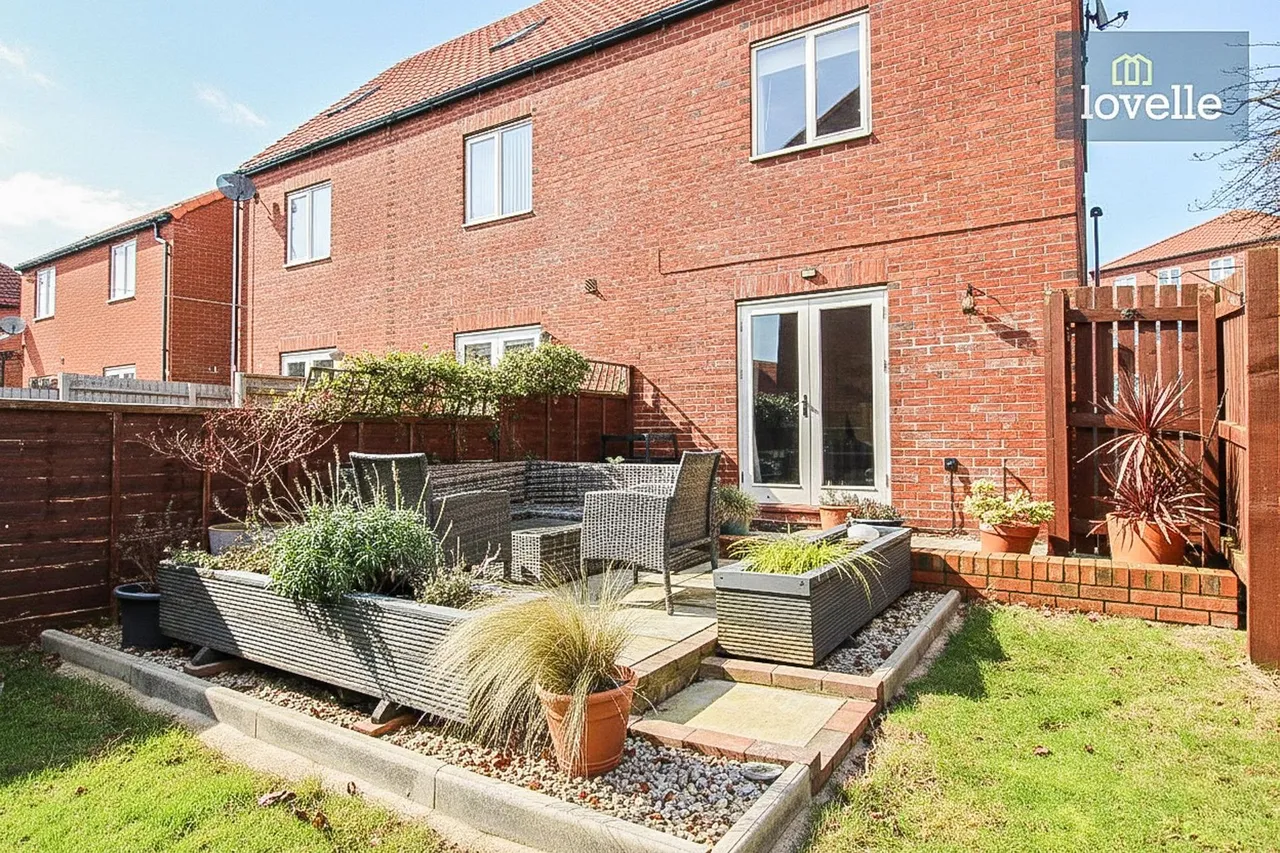 Canal Close, Louth, LN11, photo 16