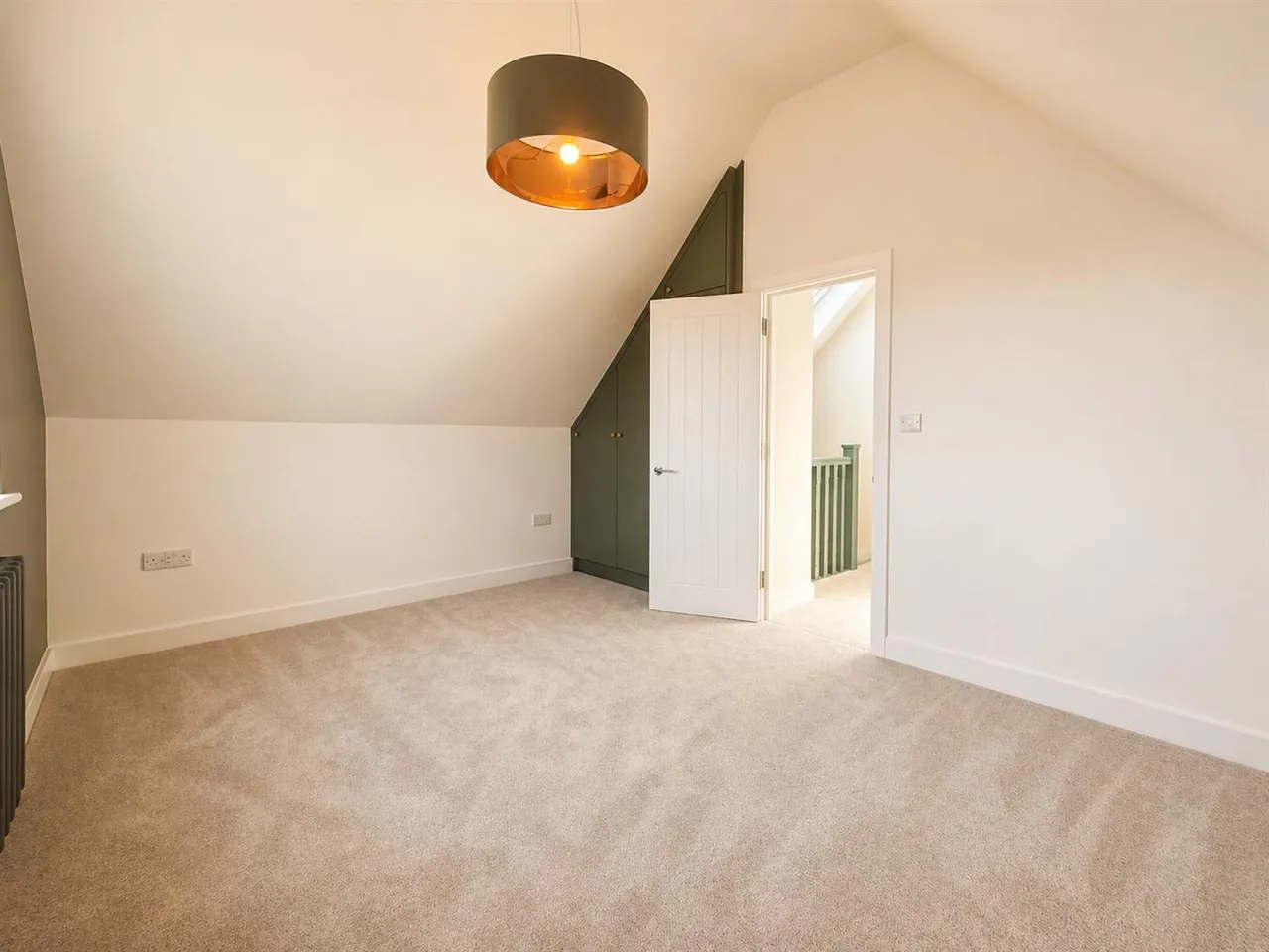 Slindon Avenue, Peacehaven, photo 21