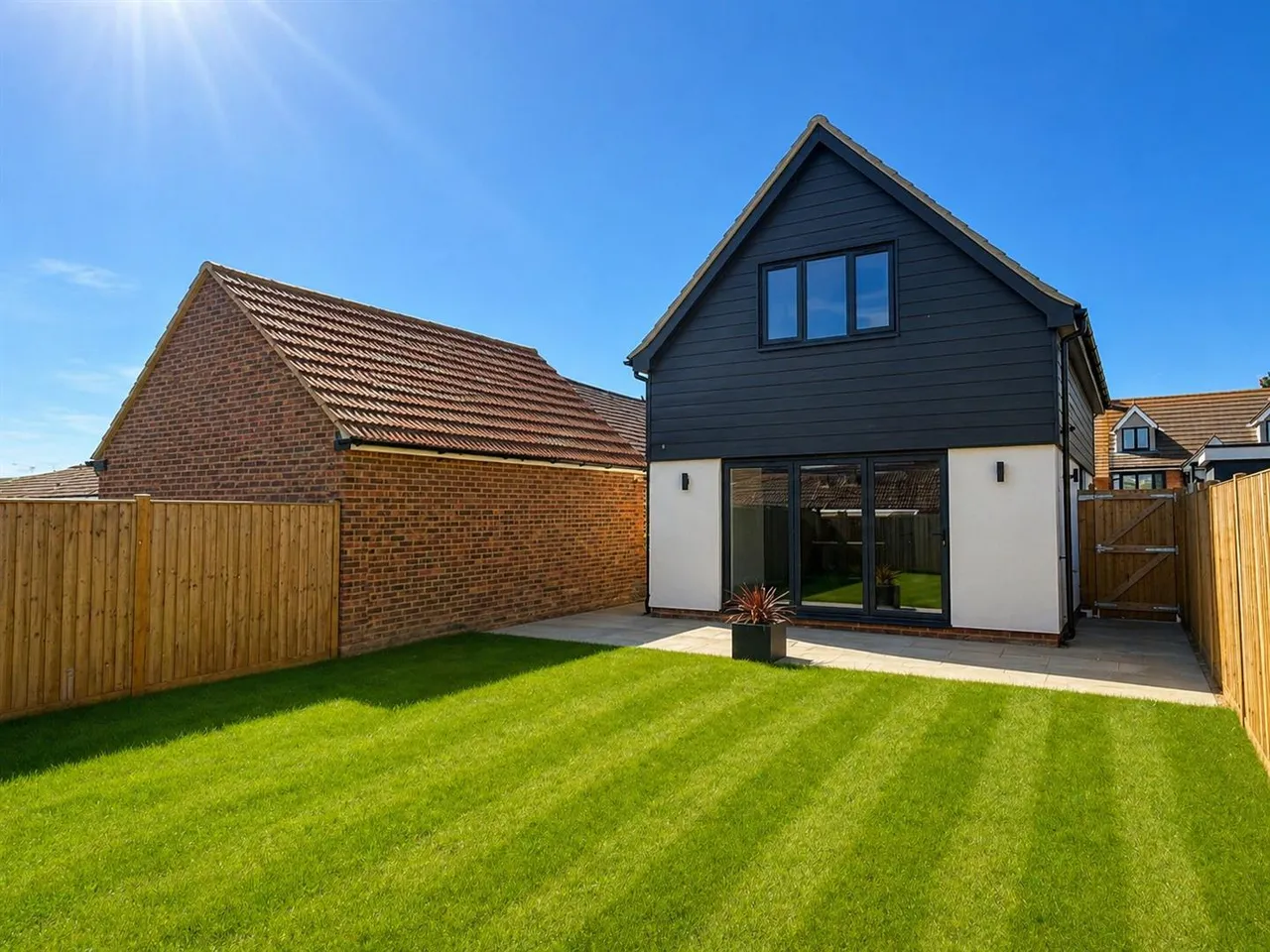 Slindon Avenue, Peacehaven, photo 2