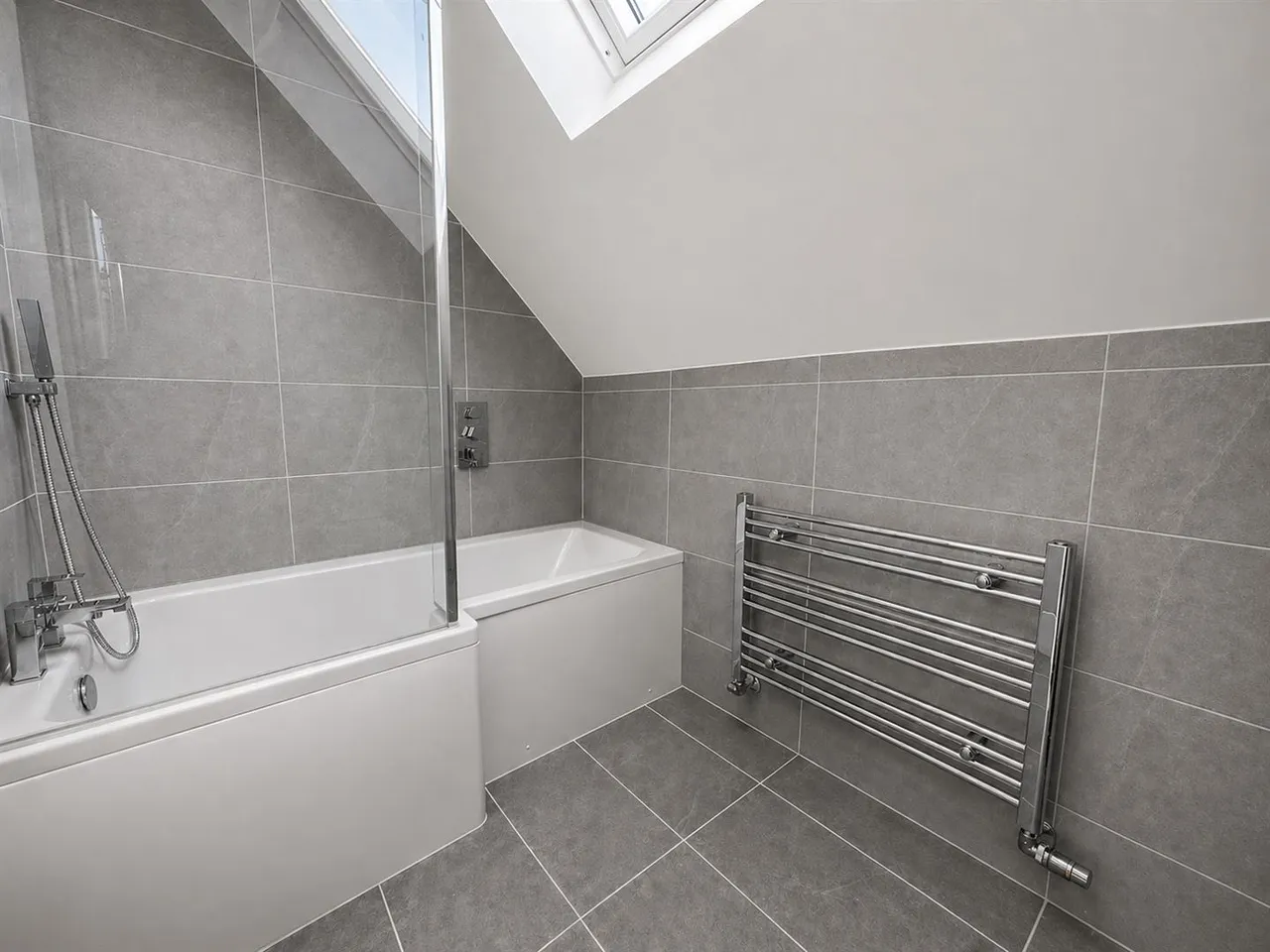 Slindon Avenue, Peacehaven, photo 6