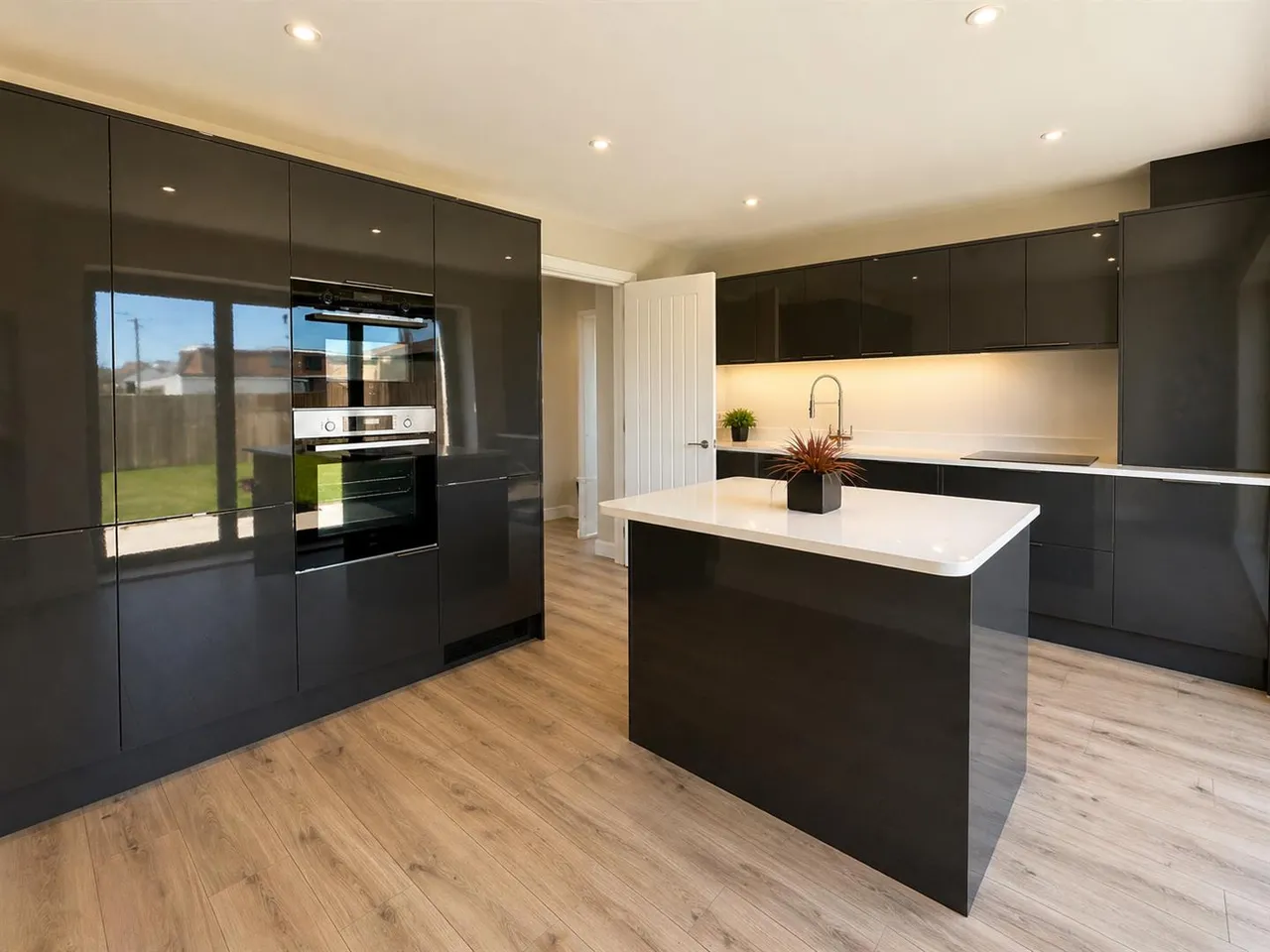2 bed house for sale, Slindon Avenue, Peacehaven