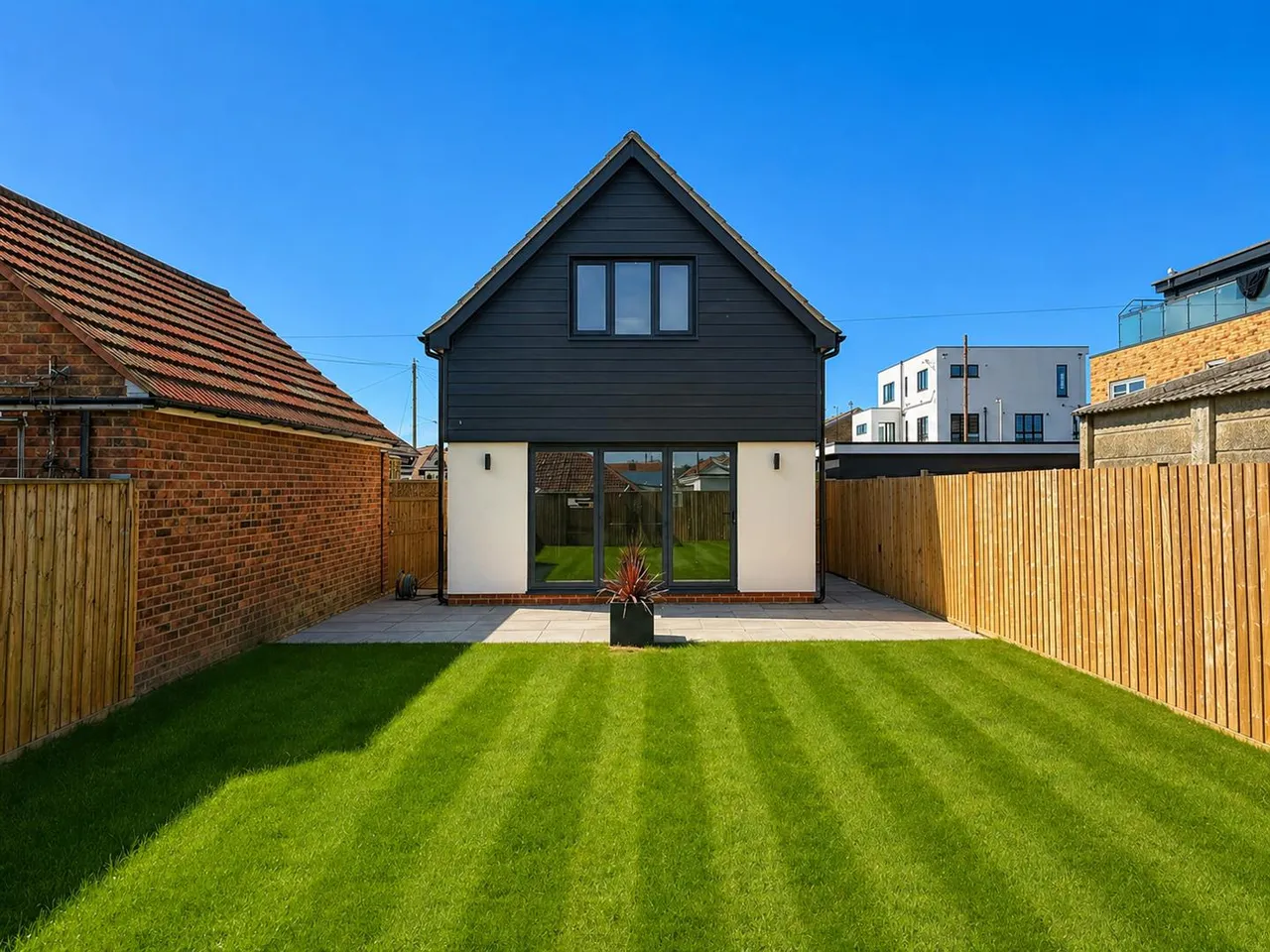 Slindon Avenue, Peacehaven, photo 13