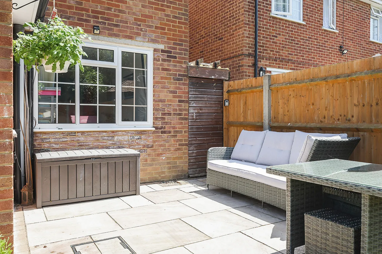 Collingwood Close, Horley, RH6, photo 6