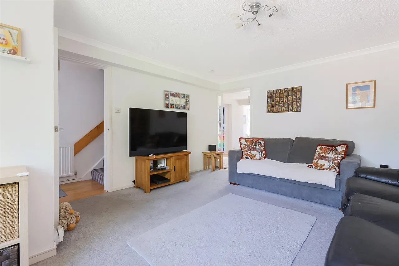 Collingwood Close, Horley, RH6, photo 4