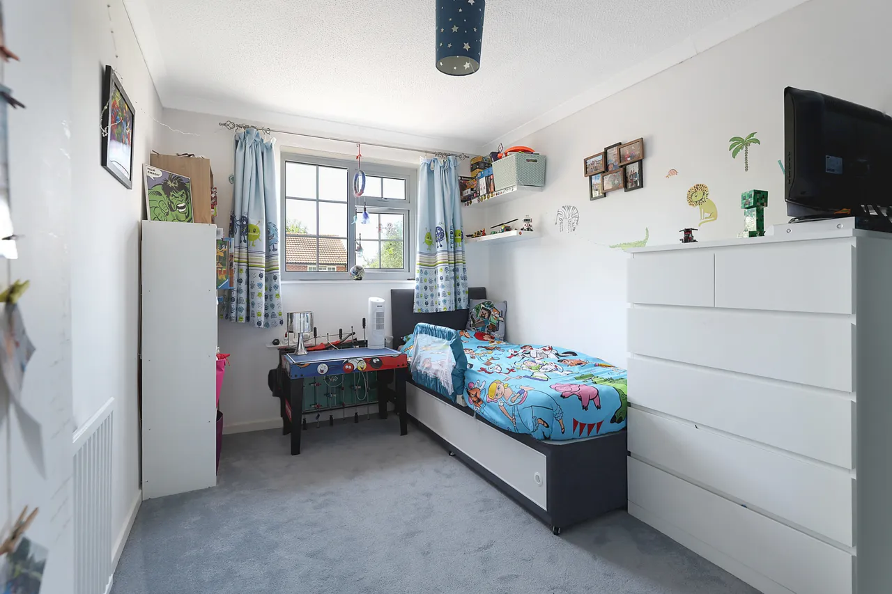Collingwood Close, Horley, RH6, photo 14