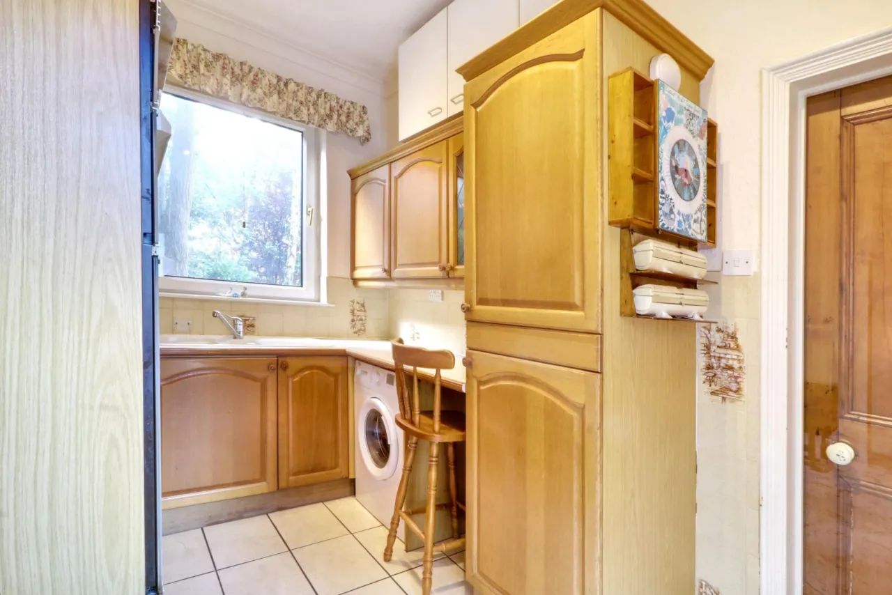 Bagnall Road, Stoke on Trent, photo 18