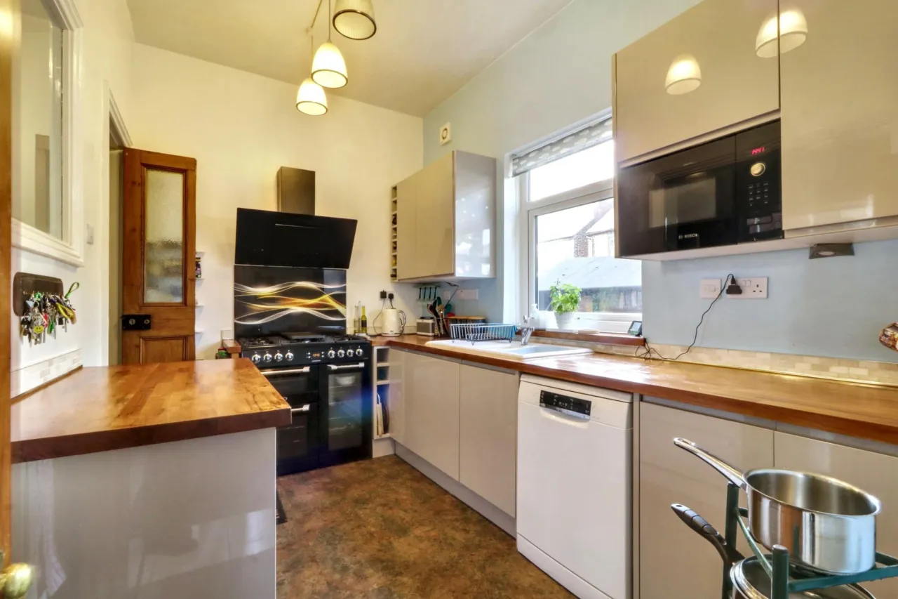 Bagnall Road, Stoke on Trent, photo 8