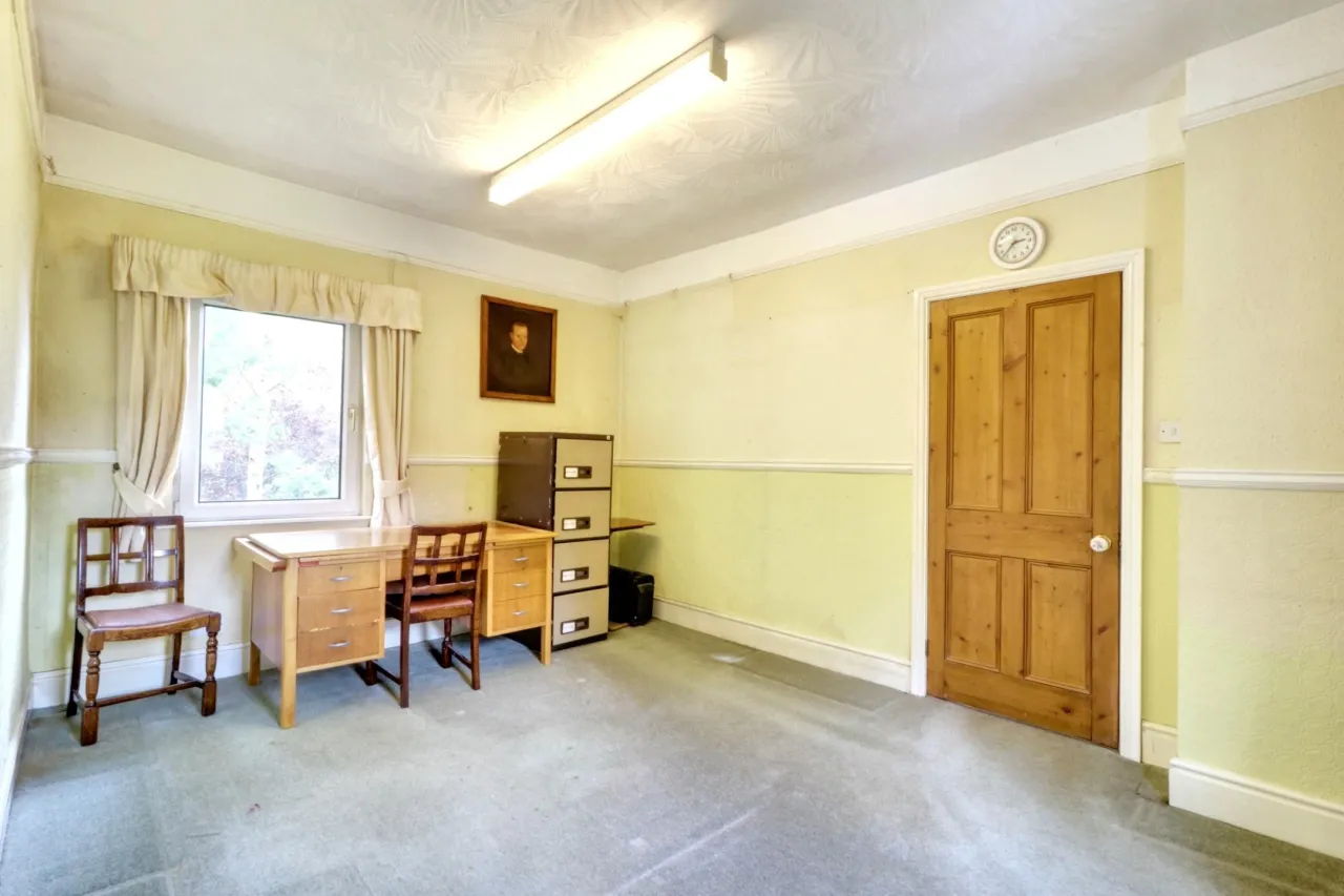 Bagnall Road, Stoke on Trent, photo 25