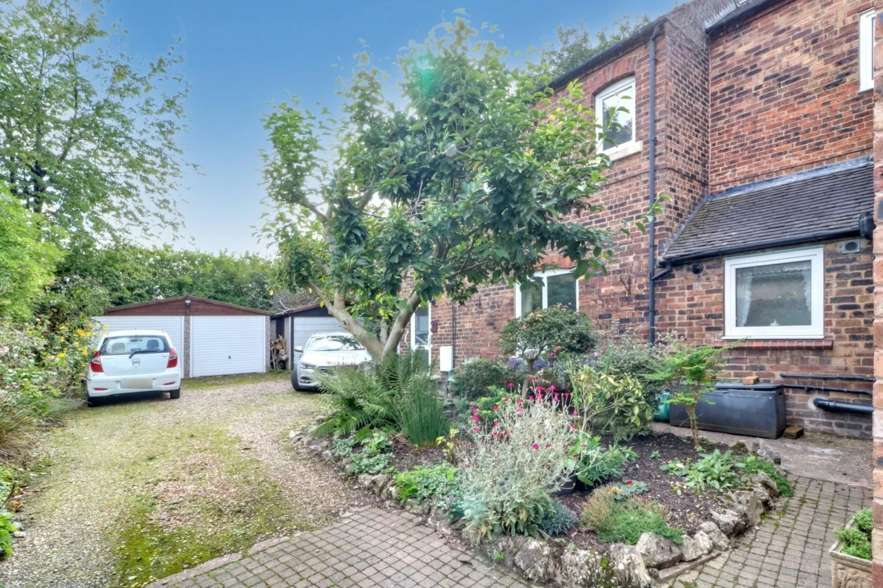Bagnall Road, Stoke on Trent, photo 4