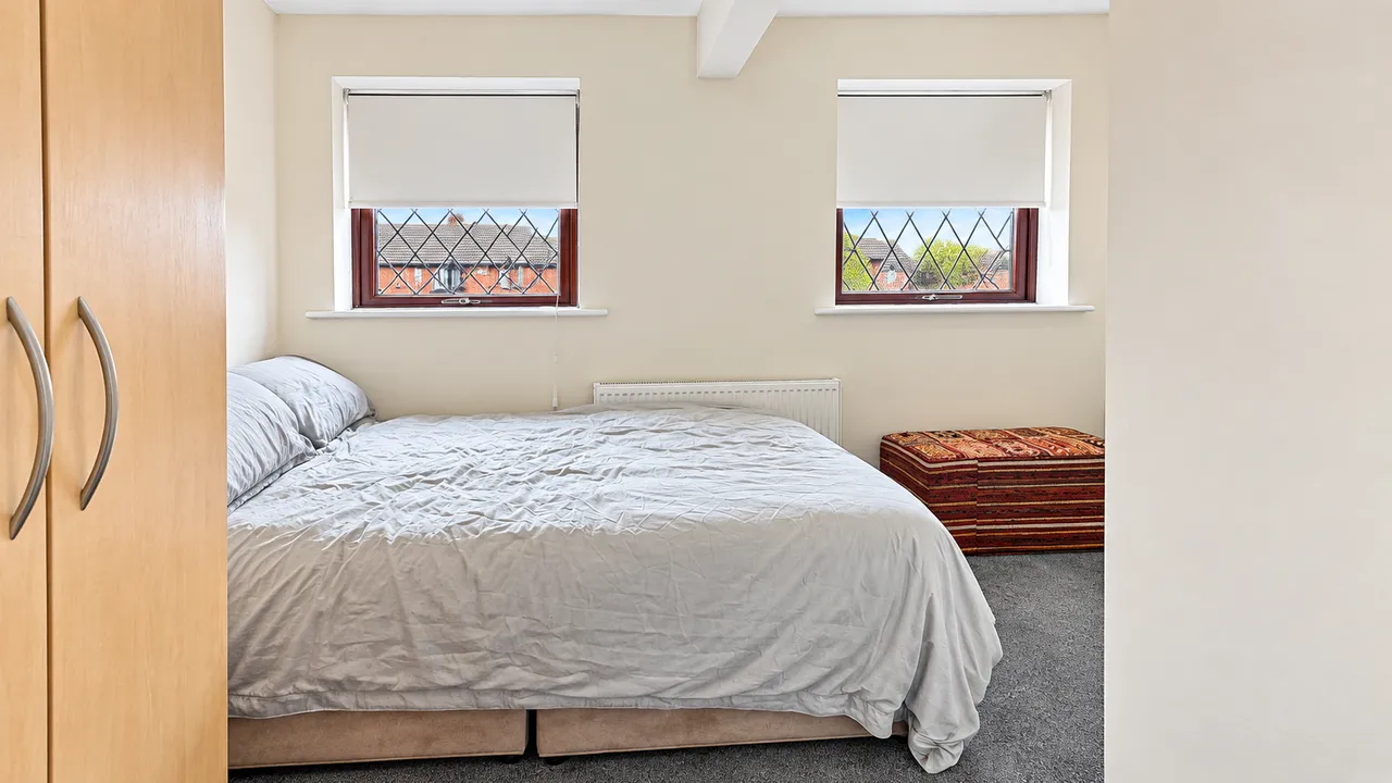 Orchard Vale, Edgeley, SK3, photo 6