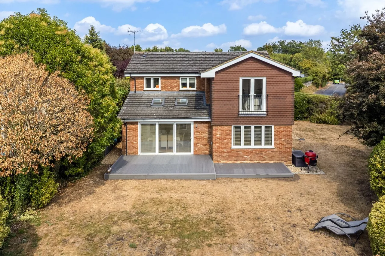 Burywick, Harpenden, Hertfordshire, AL5 2AD, photo 8