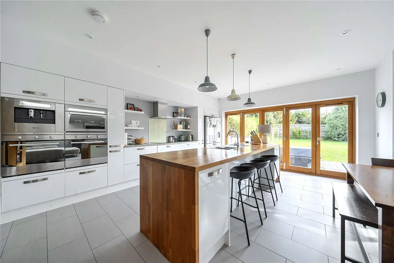 Cheriton Road, Winchester, SO22, photo 10