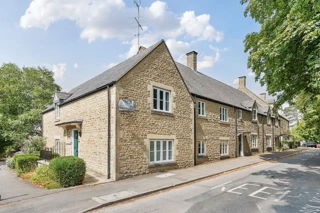 The Playing Close, Charlbury, OX7, photo 20