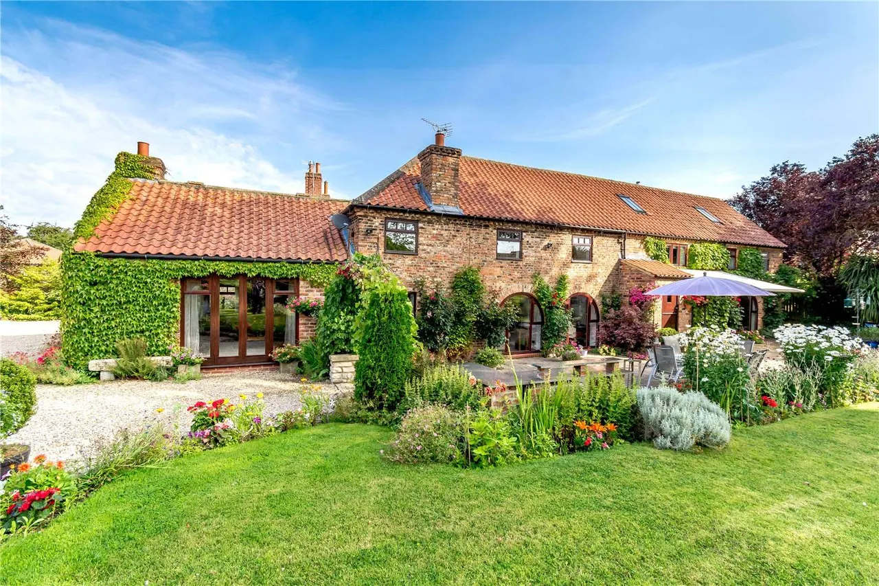 Main Street, Askham Richard, York, YO23 3PT, photo 12