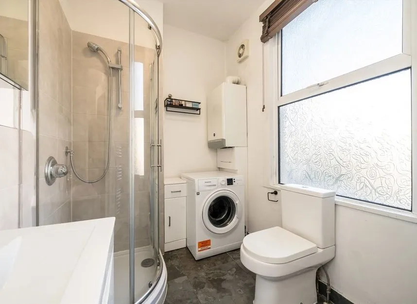 Percy Road, Shepherds Bush, W12, photo 5