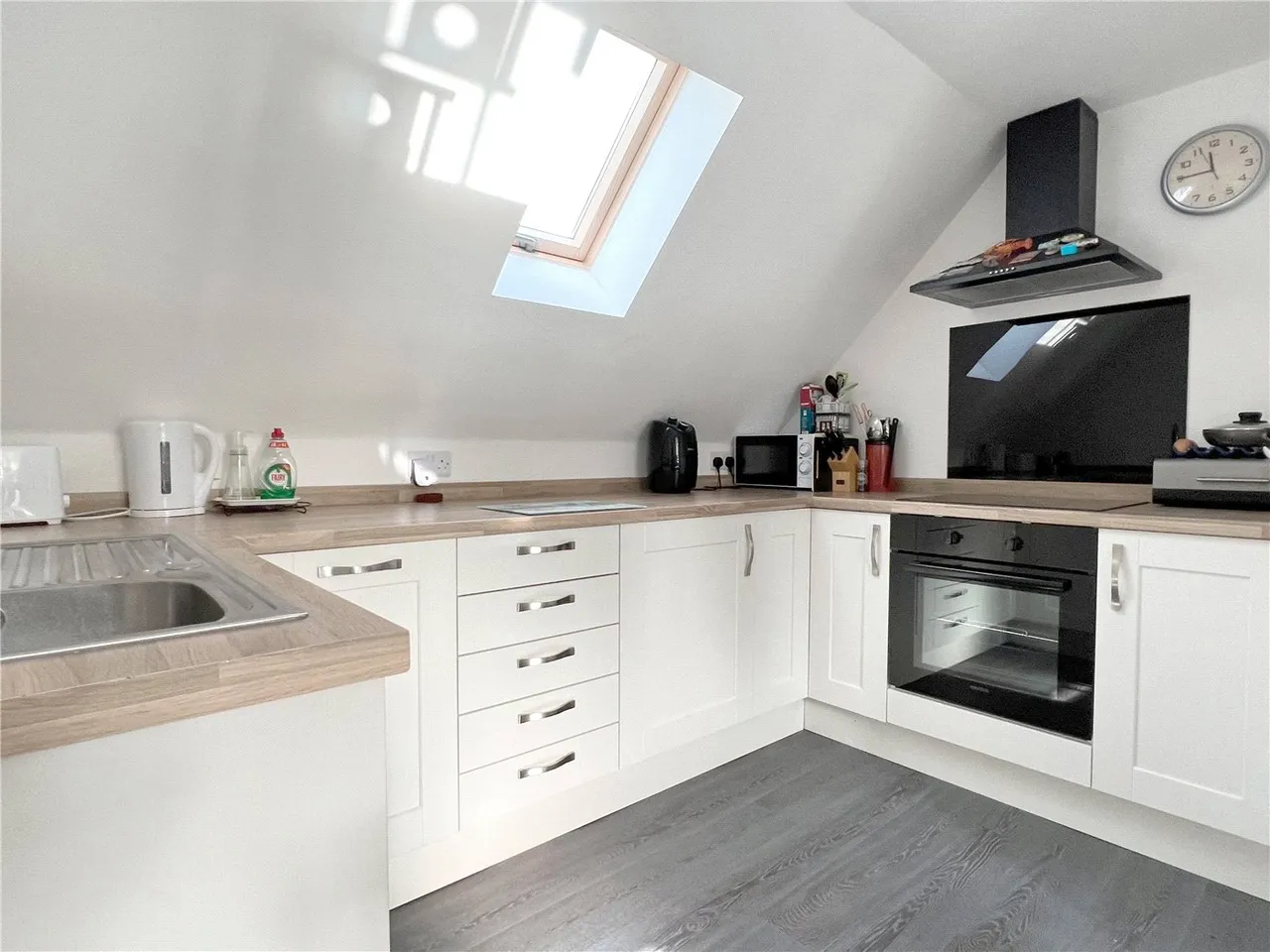 Church Street, Micheldever, SO21, photo 2
