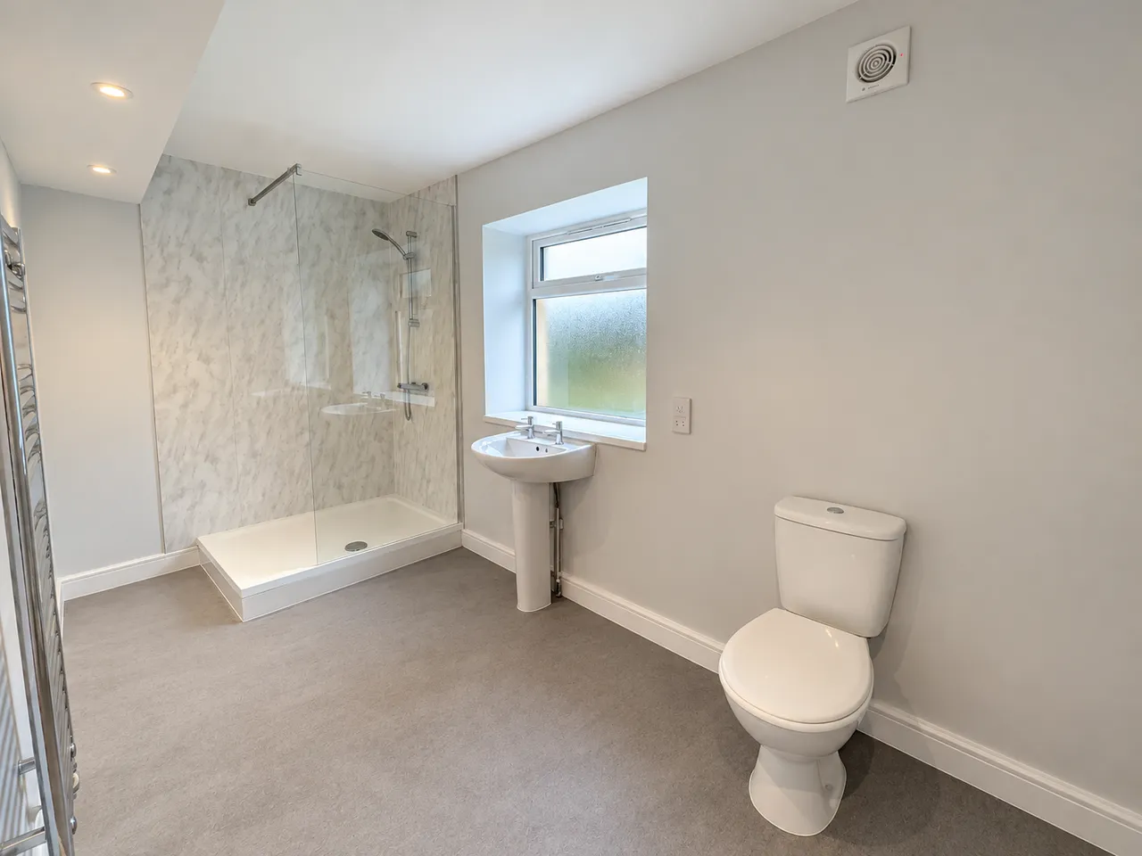 Wonastow Road, NP25, photo 10