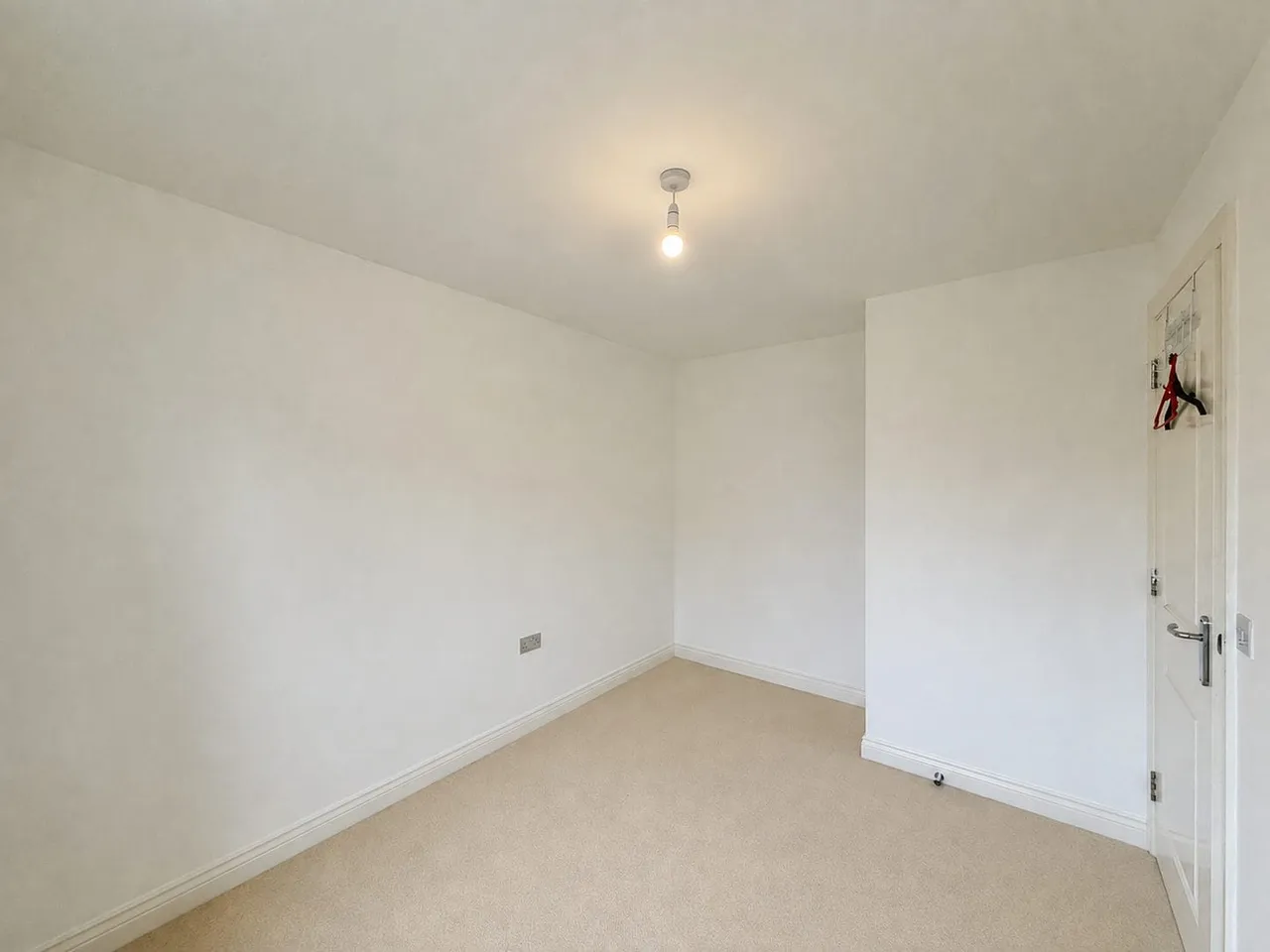 Warwick Avenue, Broughton, Milton Keynes, Milton Keynes, MK10 7AZ, photo 8
